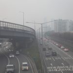 Road,Traffic,In,Seoul,With,Fine,Dust,-,Korea