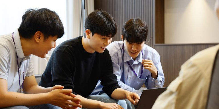 메인